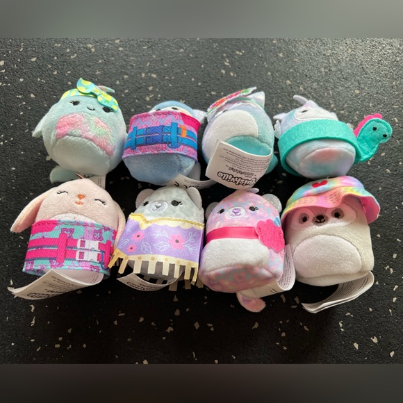 Squishville Set of 8 Assorted Series - NWT - Picture 3 of 3
